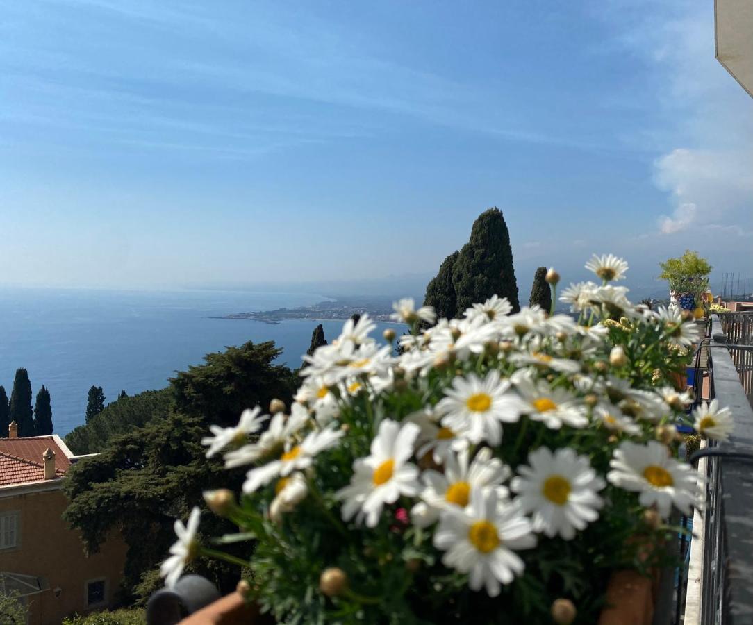 Chiaro Di Luna Taormina Eksteriør billede