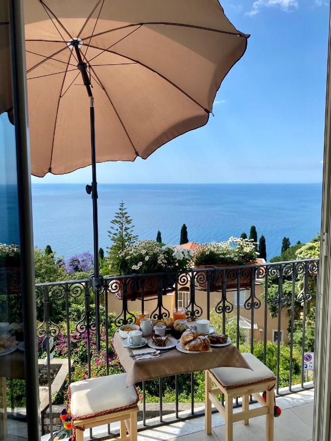 Chiaro Di Luna Taormina Eksteriør billede