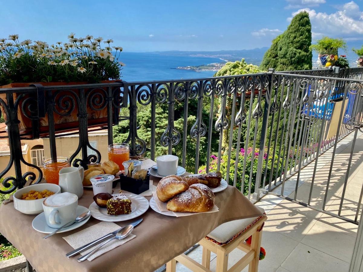 Chiaro Di Luna Taormina Eksteriør billede